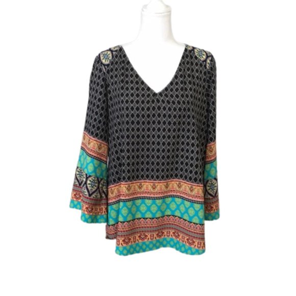 Figueroa & Flower Tops - FIGUEROA & FLOWER BOHO  Top Southwestern Aztec
